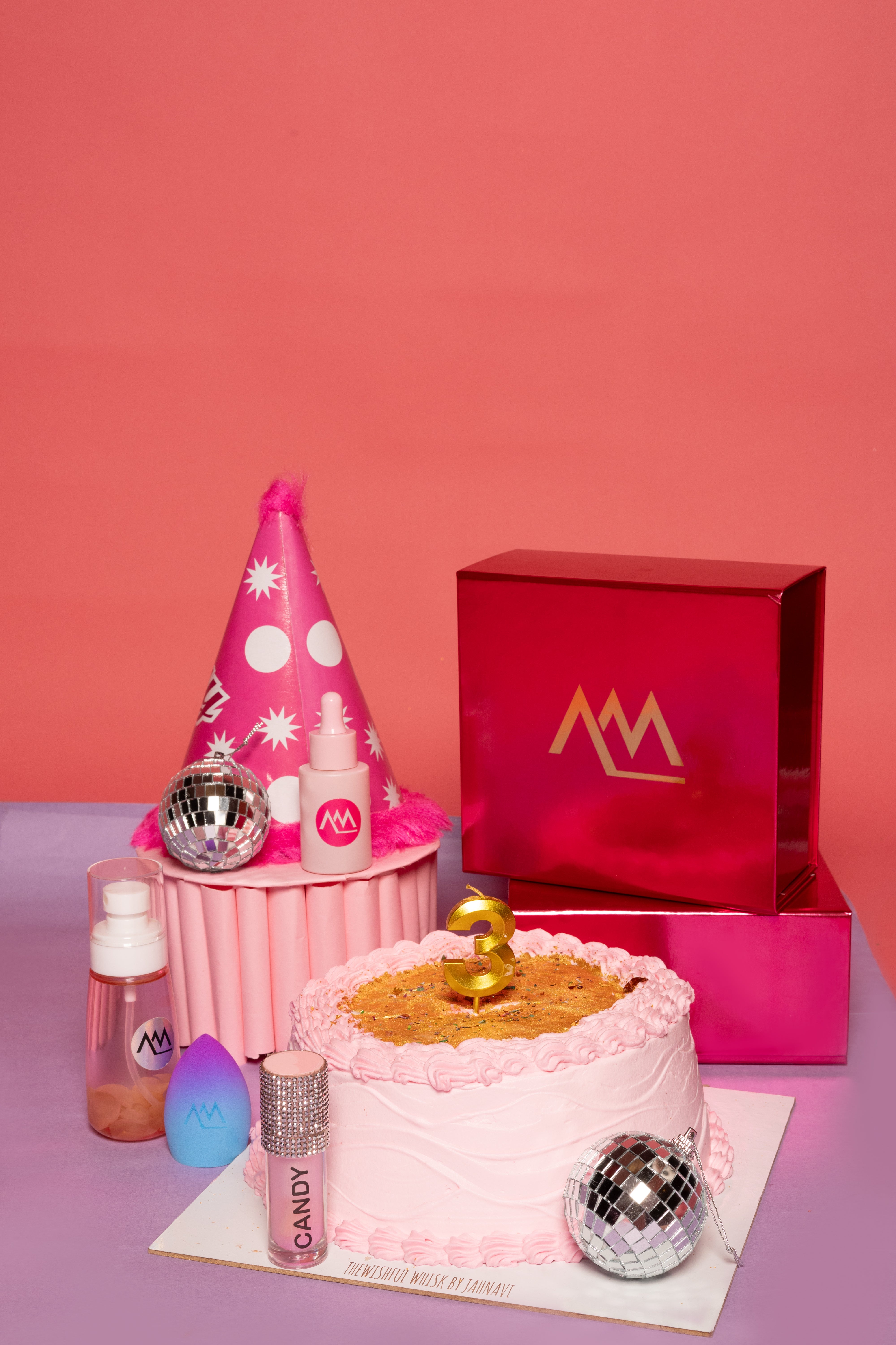 AM Limited Edition Box